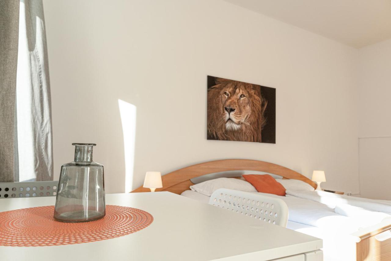 Comfortable 3Br Shared Apart. - Suitable For Long Stays Wien Ngoại thất bức ảnh
